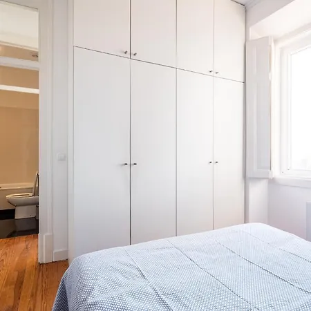 Akicity Estrela Shine Apartment *